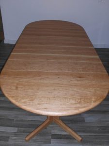 FAGO TISCHLEREI Oldenburg – Tisch Esstisch verlängerbar. Rundecken volle Länge. FAGO TISCHLEREI Oldenburg - Tisch Esstisch verlängerbar. Rundecken.