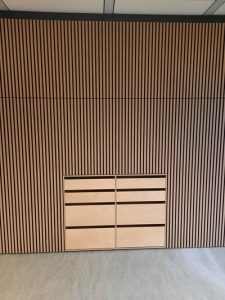 FAGO TISCHLEREI Oldenburg – Einbauschrank FAGO TISCHLEREI Oldenburg - Einbauschrank Akkustikpaneel